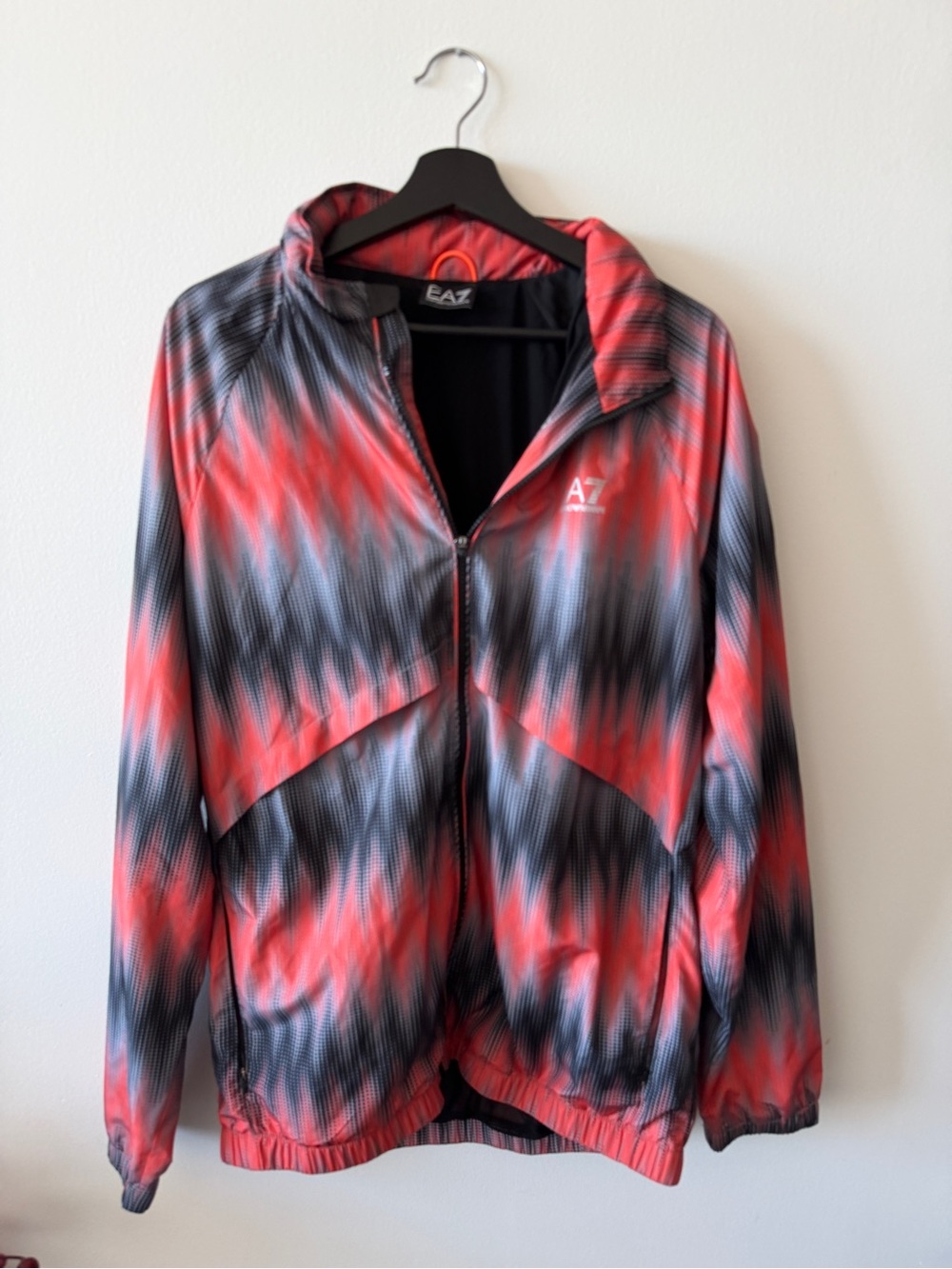 Emporio Armani Men’s Red & Black Geometric Windbreaker – Size L